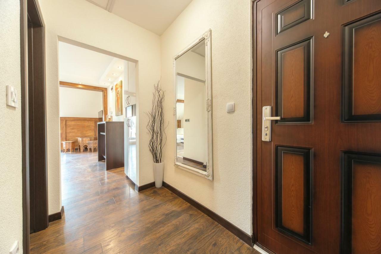 New And Nice Apartments Kragujevac Luaran gambar